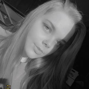 Meet your Posher, Lexi